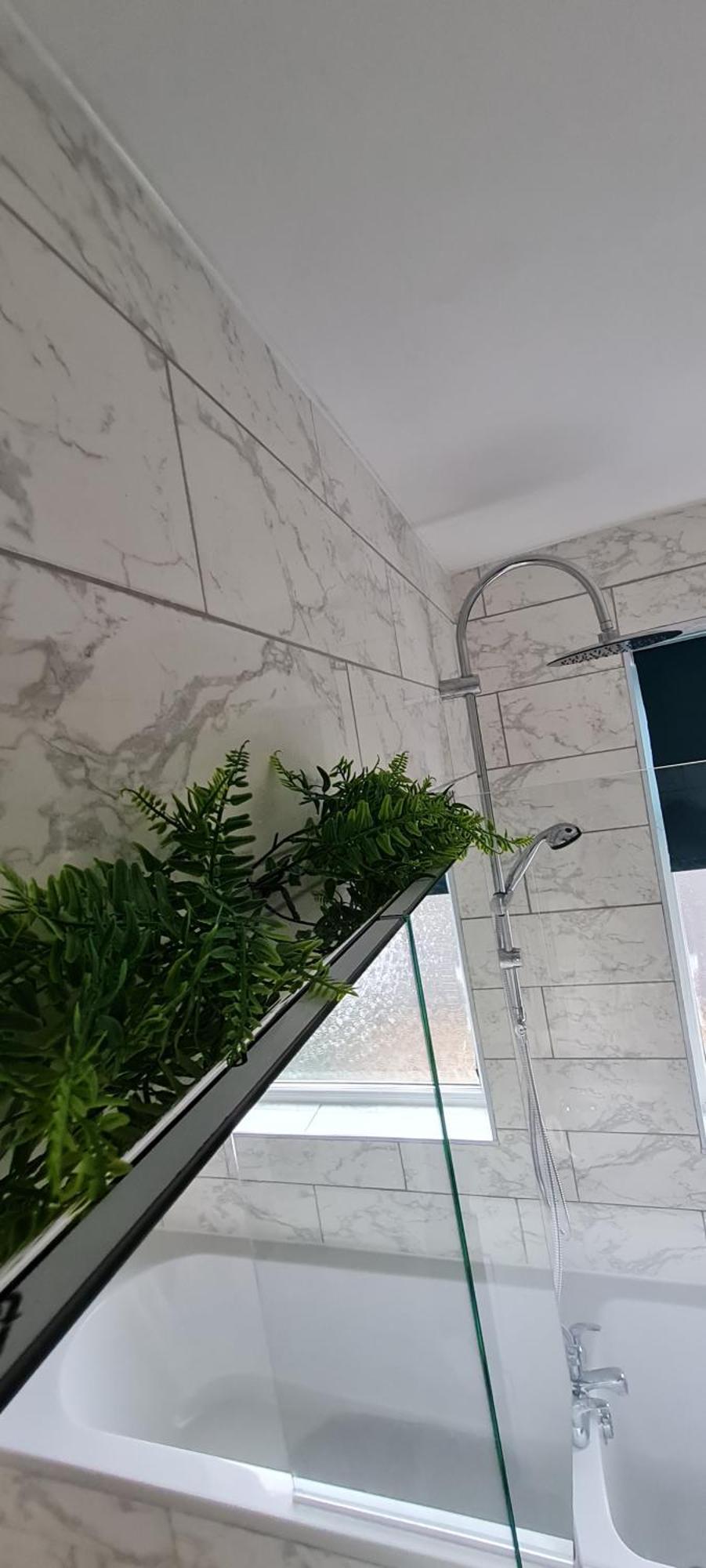 Shm Stays Leicester. Newly Renovated!! 15 Min Drive From City Centre, University. 9 Min Drive To Leicester City Stadium, 5 Min Drive To M1 & M69. 2 Min Walk To Bus Stop. Exterior photo